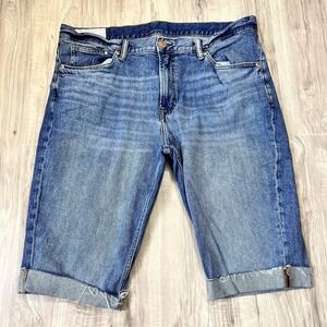 H&M and Denim Men's Slim Fit Blue DIY cut-off shorts Size 38